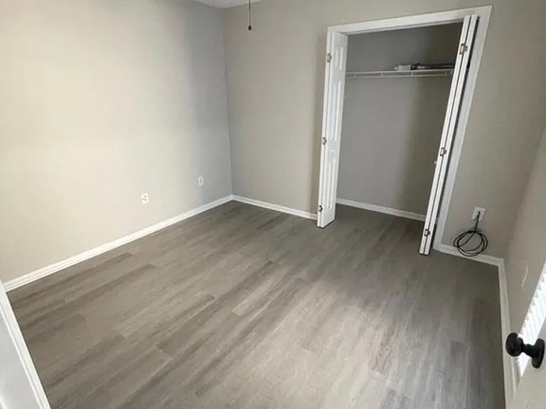 1420 Maplebrook Dr — Photo 19
