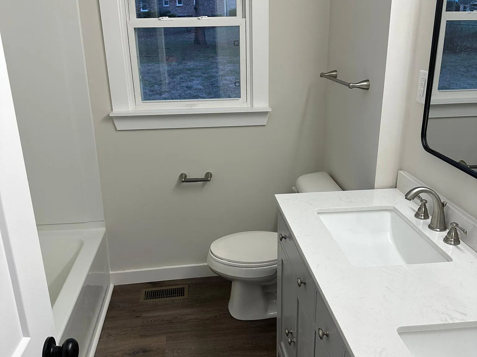 109 N Cayce Ln — Photo 4