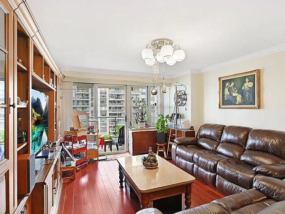 3rd image of 18-05 215th St APT 12L