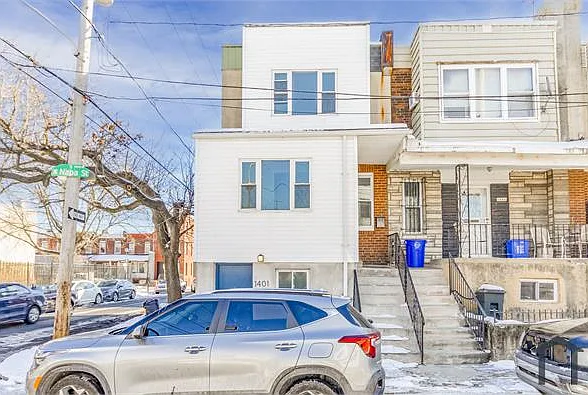 5 bed, $3,250 — Photo 2
