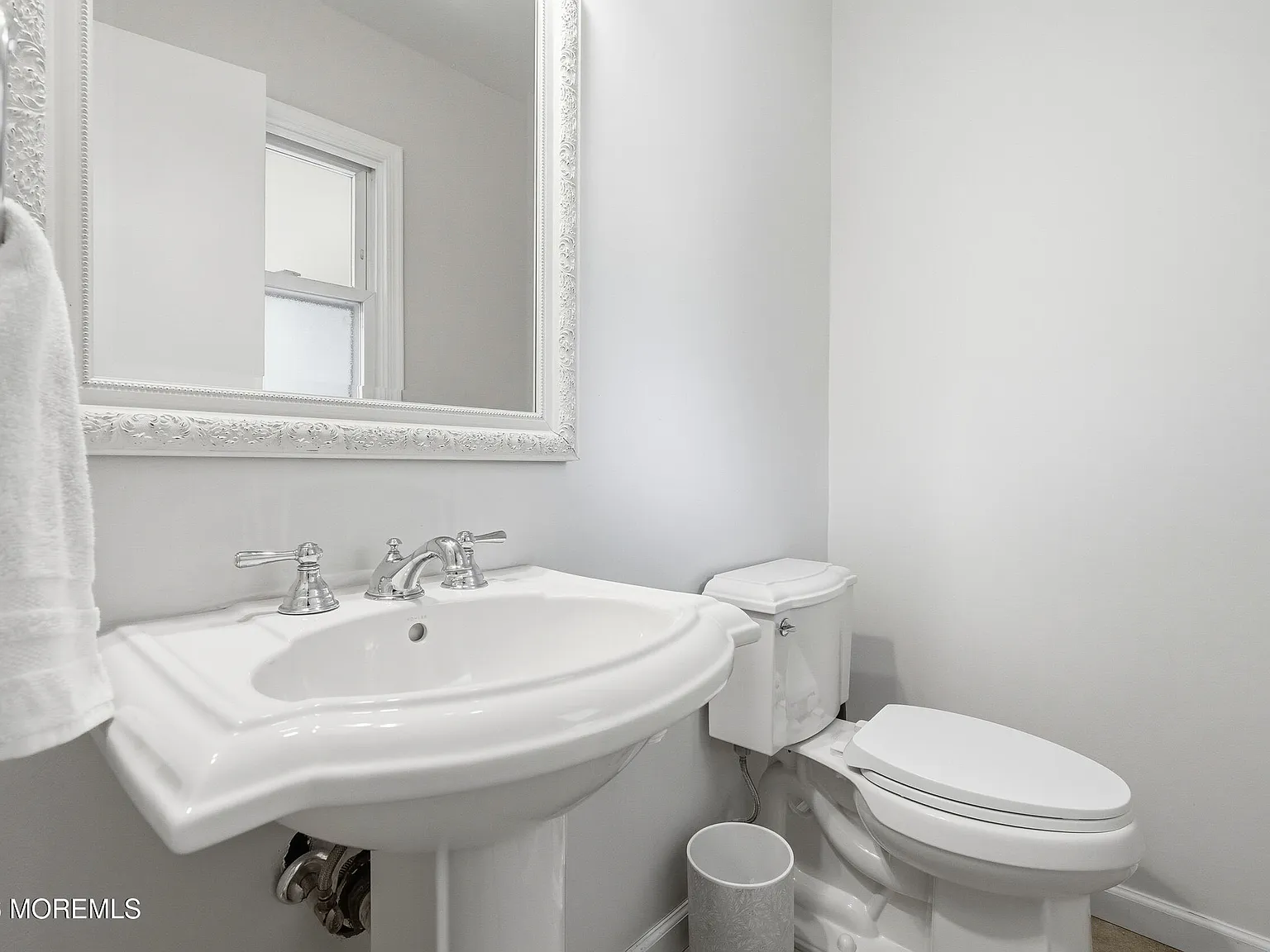 4 bed, 1.5 bath, 1748 sqft, $2,400 — Photo 4