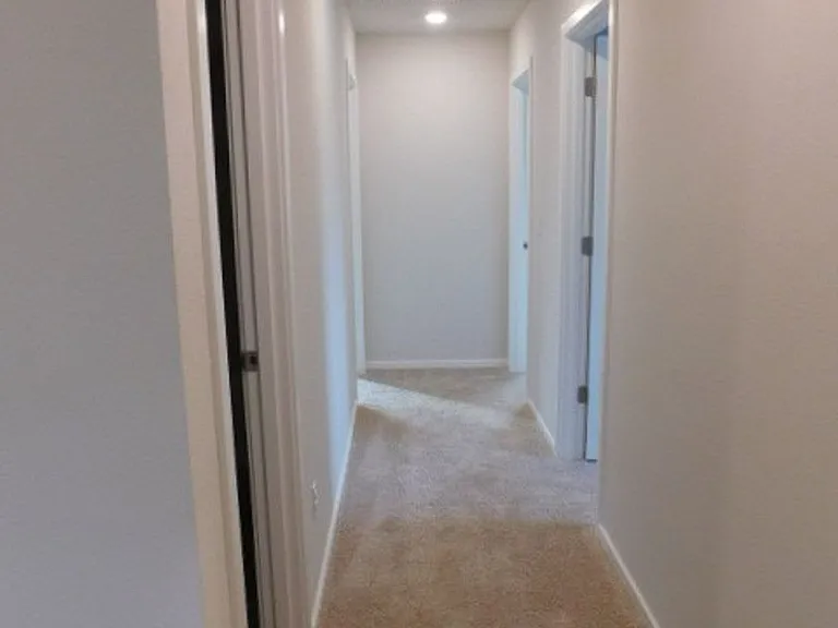 4737 Navigation Ave NE — Photo 28