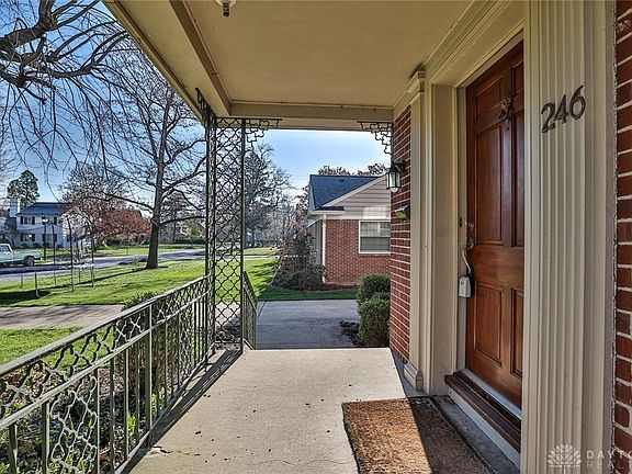 4th image of 246 Wisteria Dr