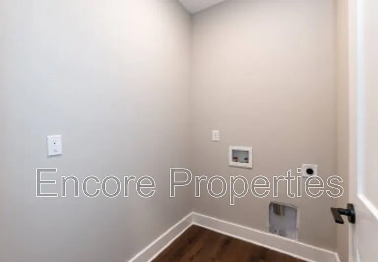 1406 Gearwood Ave #B — Photo 22