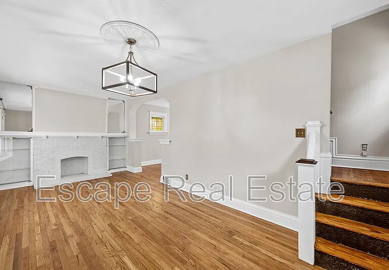 5616 S Kingshighway Blvd — Photo 5