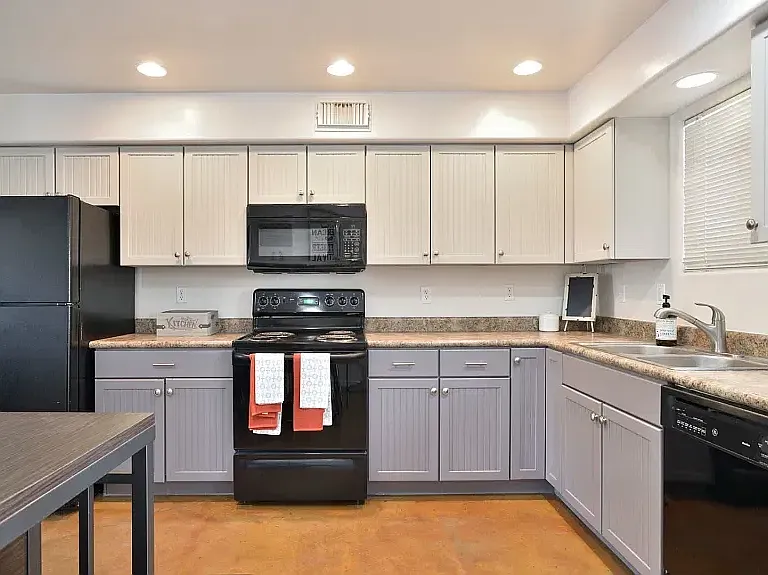 Sahuaro Point Villas — Photo 15