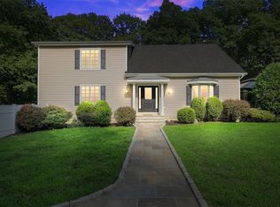 24 Luigi Rd, Putnam Valley, NY 10579