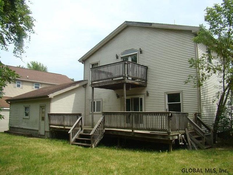 3rd image of 103 8TH Street