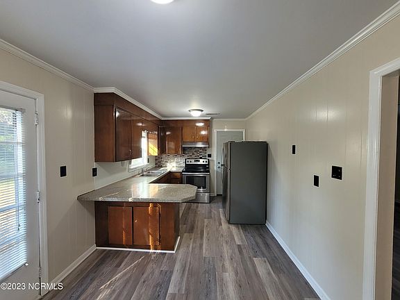 5th image of 4810 Greenway Ave