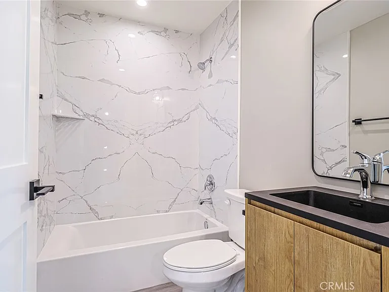 5257 Harmony Ave — Photo 13