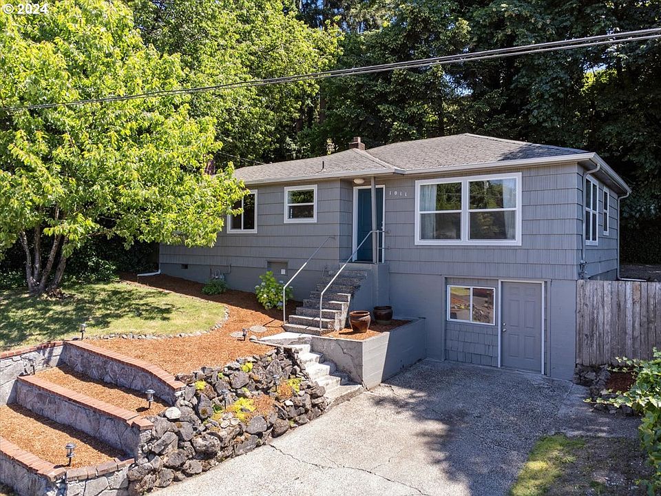 1st image of 1011 NE 66th St