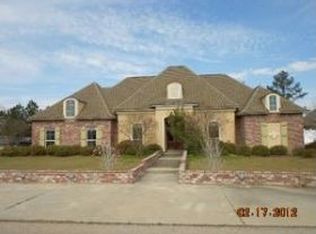 37150 Oak View Ln, Denham Springs, LA 70706