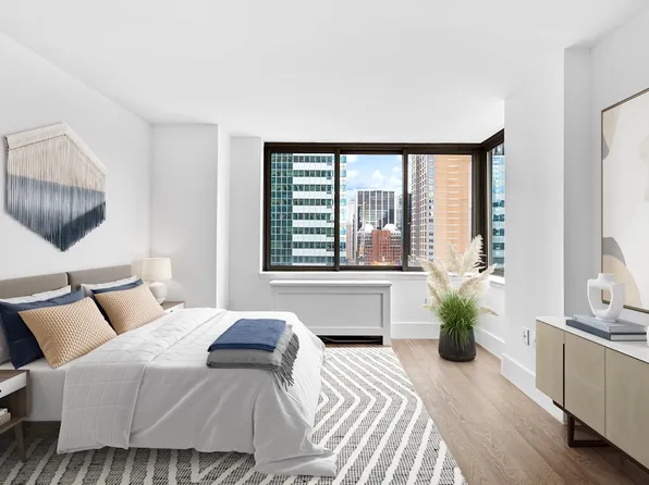 271 West 47th Street image 3 of 18