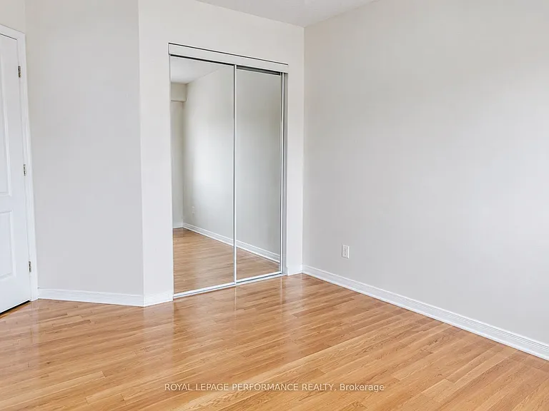 136 Edwards St #206 — Photo 22