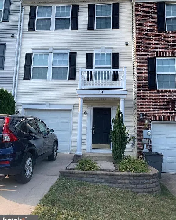 54 Brandenburg Dr