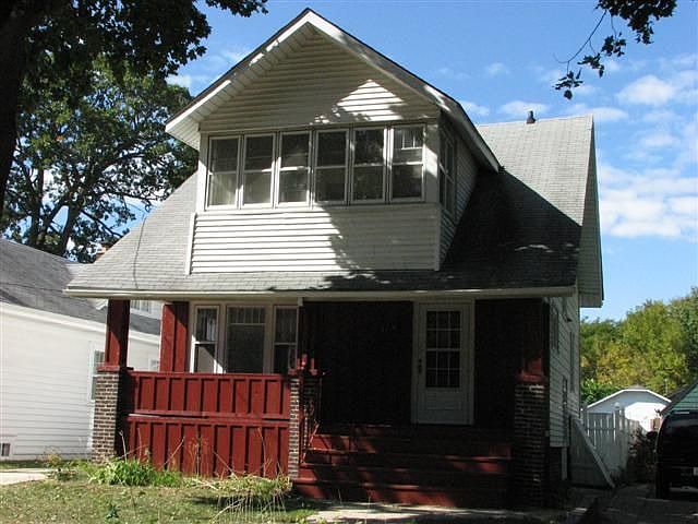 1st image of 7114 21st Ave