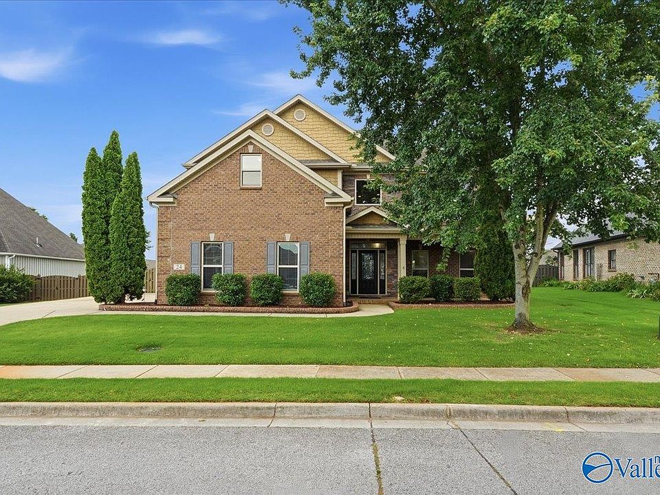 1st image of 24 Hawthorn Heights Blvd SW