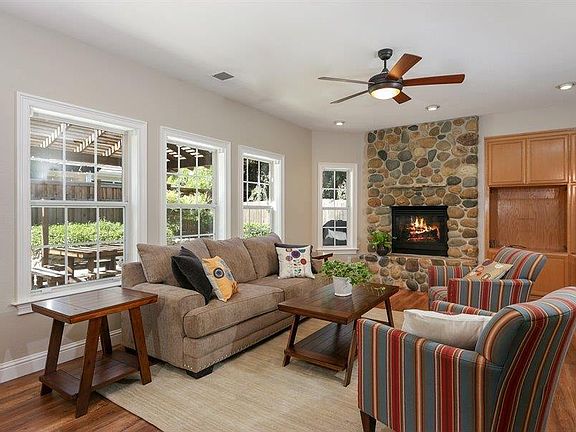 2nd image of 2134 Saint Elias Pl