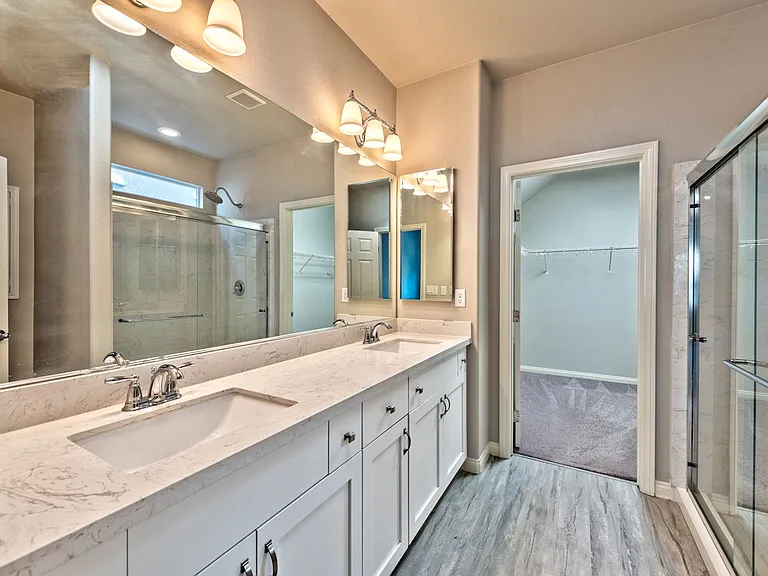 10616 Aphrodite St — Photo 10