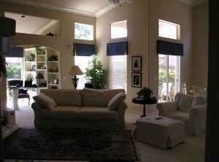 9778 N Sierra Vista Ave, Fresno, CA