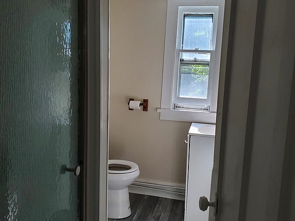 5th image of 7 Balsam Ave #3R