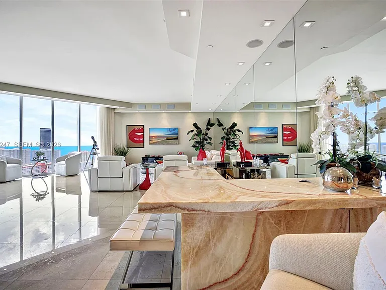 21200 Point Pl #Penthouse 2804 — Photo 12