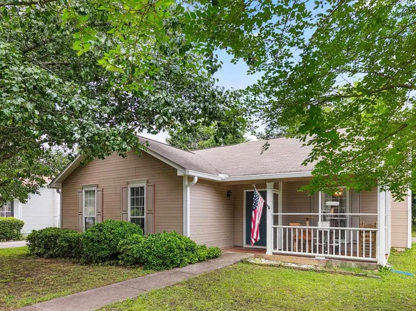 200 Wild Flower Trl, Alabaster, AL 35007