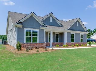 1123 Poppy Ln, Jefferson, GA 30549