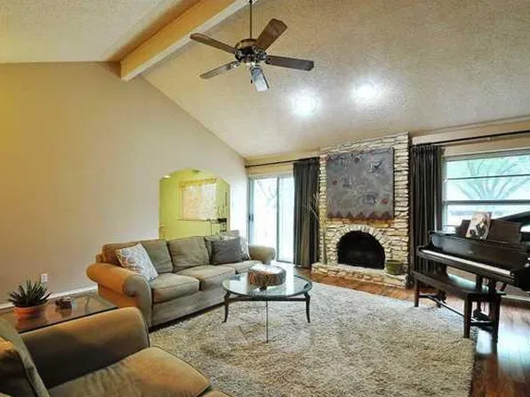 11421 Pyreneese Dr, Austin, TX 78759