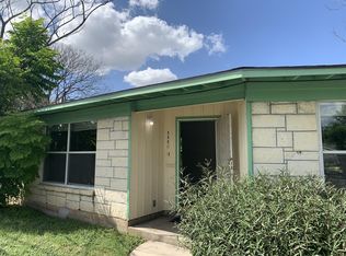 111 Laddie Pl, San Antonio, TX 78201