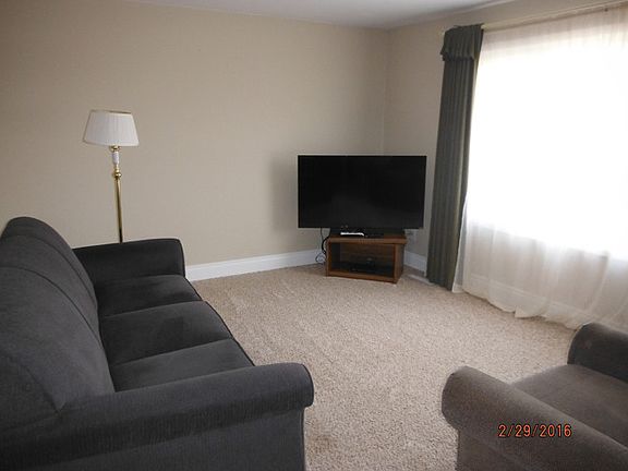3rd image of 217 N Walter Ave