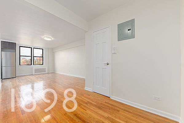 1st image of 132-25 Maple Ave #6