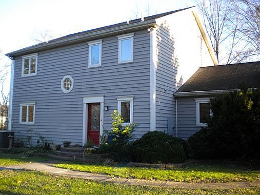 5th image of 55 Margaret Good Ln