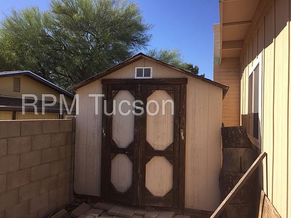 5th image of 9452 E Pena Dr
