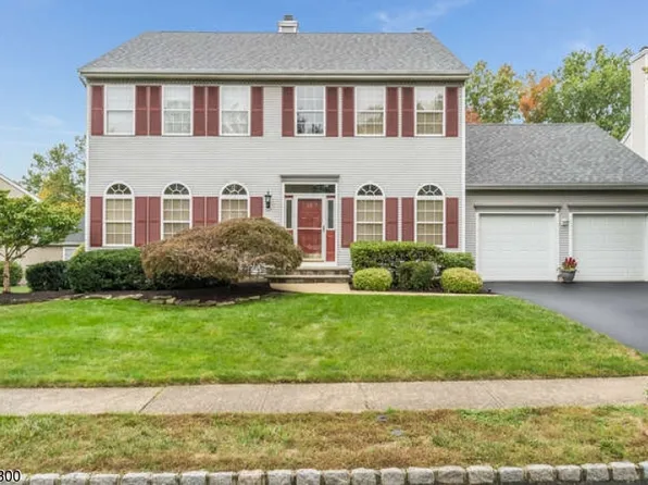 22 Stone House Dr, Readington Twp., NJ 08889