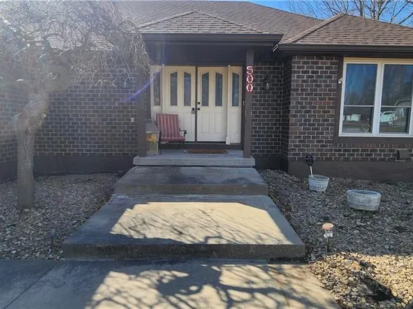 500 Opera House Ln, Odessa, MO 64076