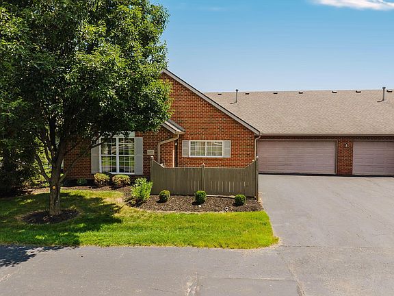 3rd image of 6817 Ridge Rock Dr #13