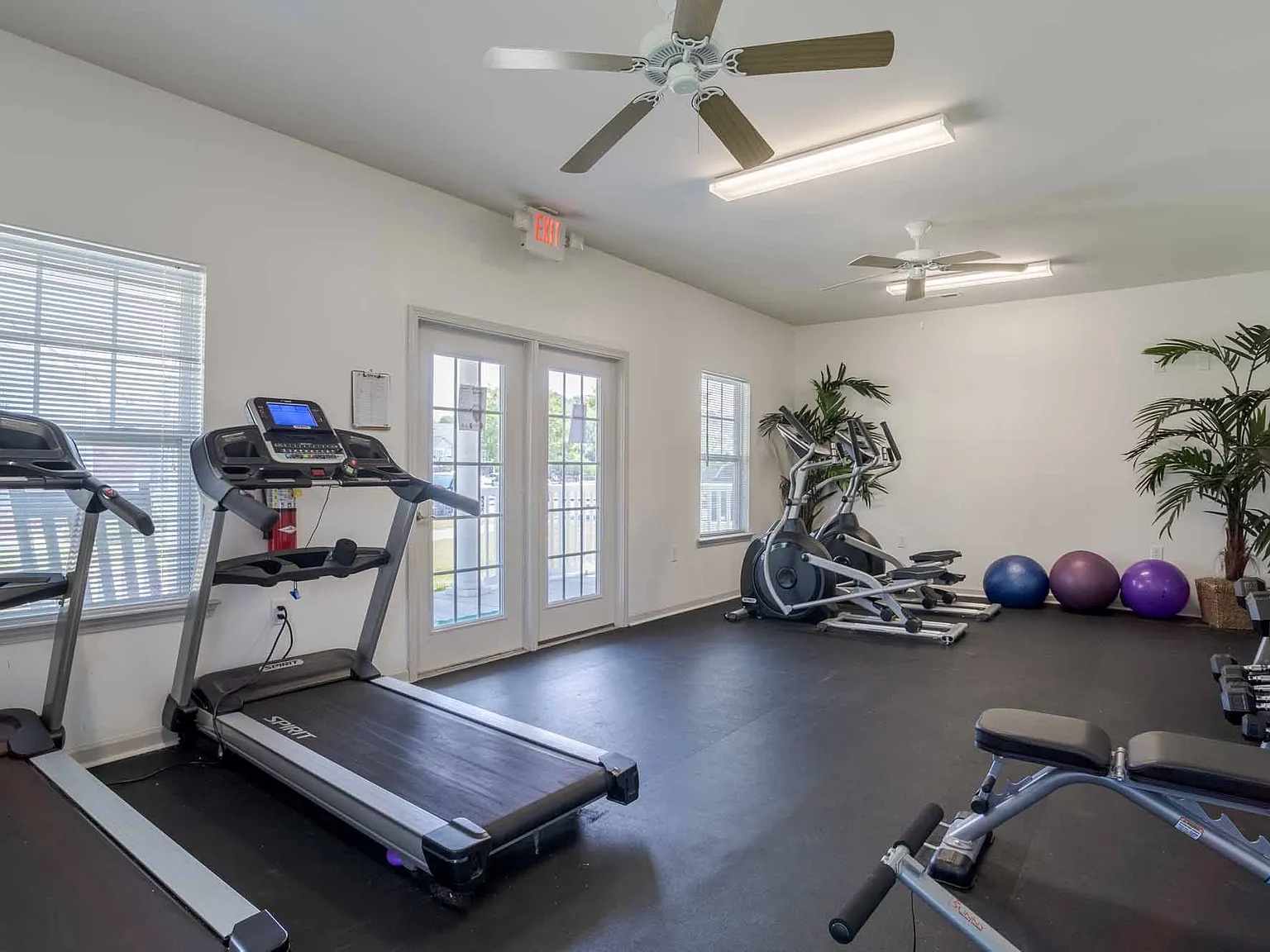 Hartsville Garden Apartments — Photo 3