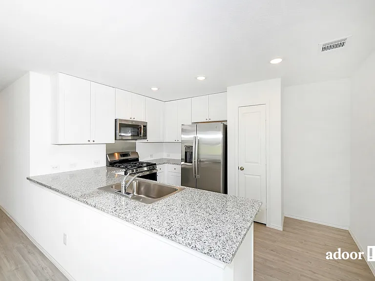 1208 Grace Park Rd — Photo 8