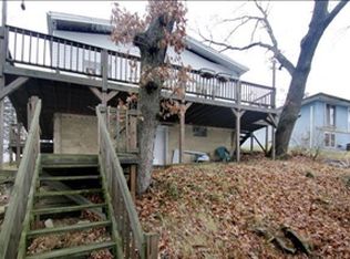 3301 W Shore Dr, Battle Creek, MI
