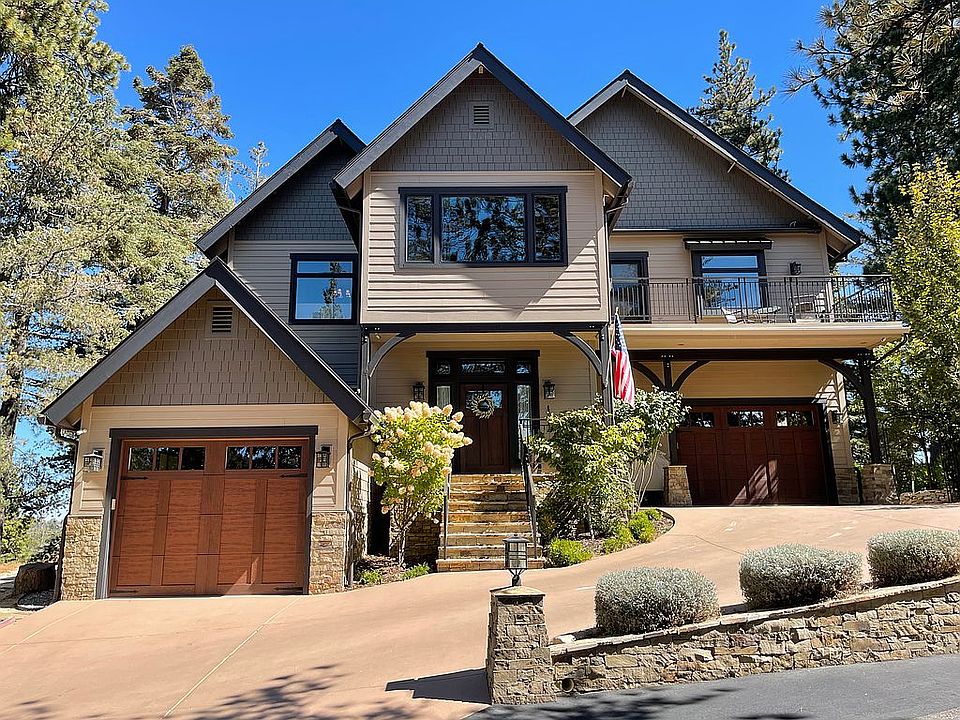1st image of 27458 Pinewood Dr