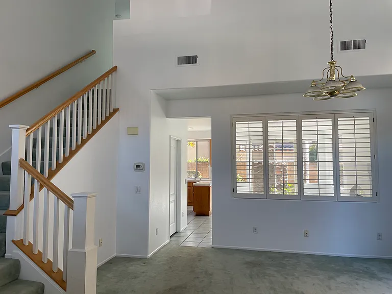 1510 Shaffer Ct — Photo 2