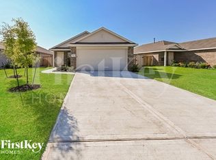 8814 Bar Harbor Dr, Baytown, TX 77521