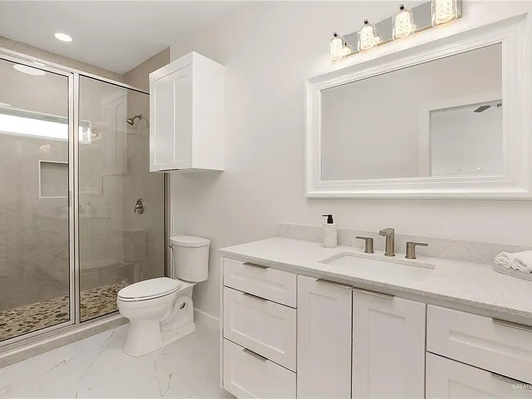 916 S Bicentennial Blvd — Photo 10