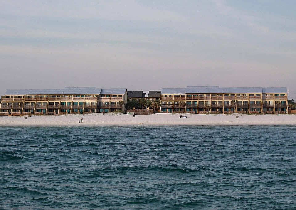 View of Largo Mar from boat