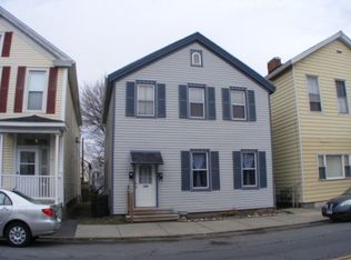 138 George St, Troy, NY 12183