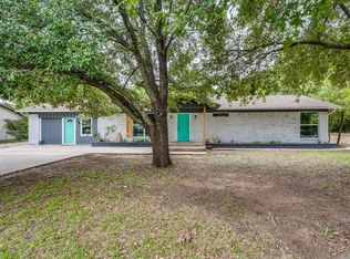 2237 S Main St, Cleburne, TX 76033