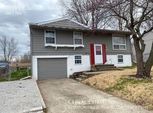 18905 E Susquehanna Rdg, Independence, MO 64056