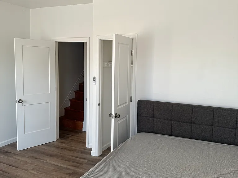 331 Reily St — Photo 2