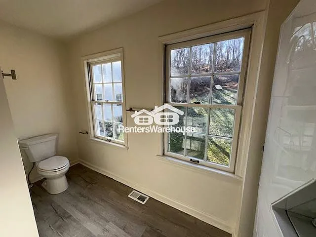 8521 Main St — Photo 15